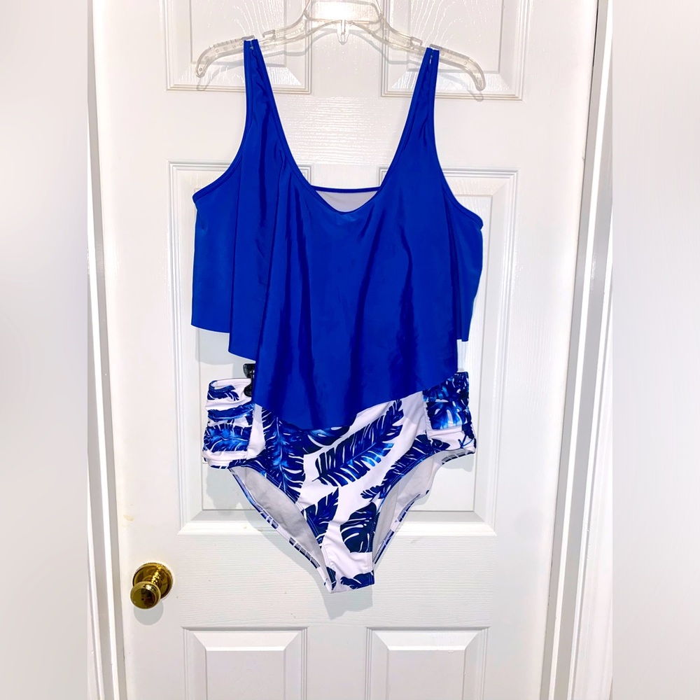 White & Blue Bikini. Size 2XL